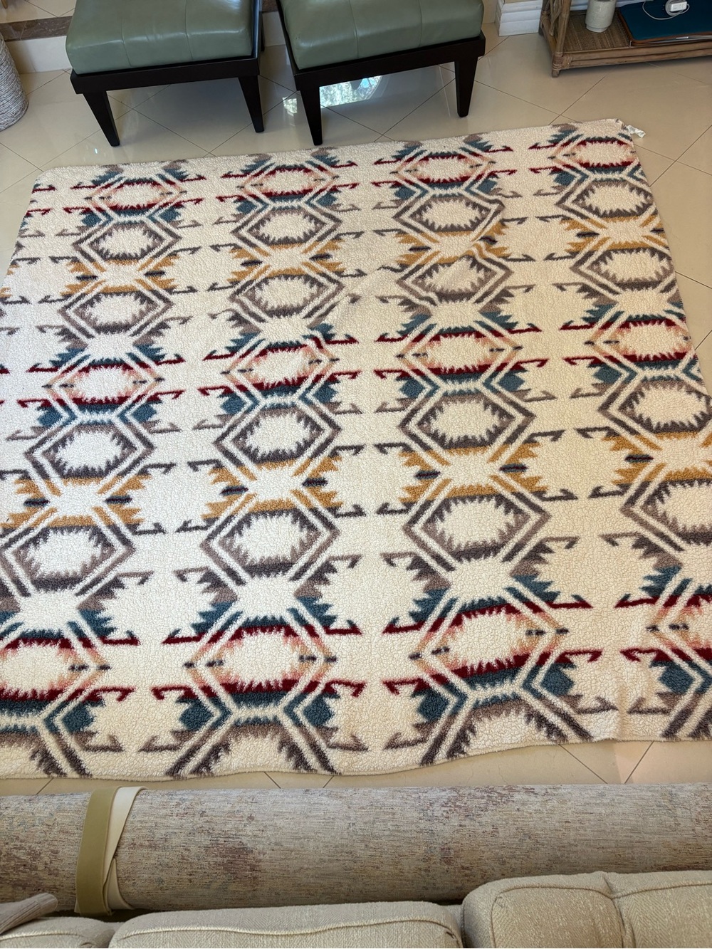 Pendleton Sherpa blanket - Picture 3 of 9